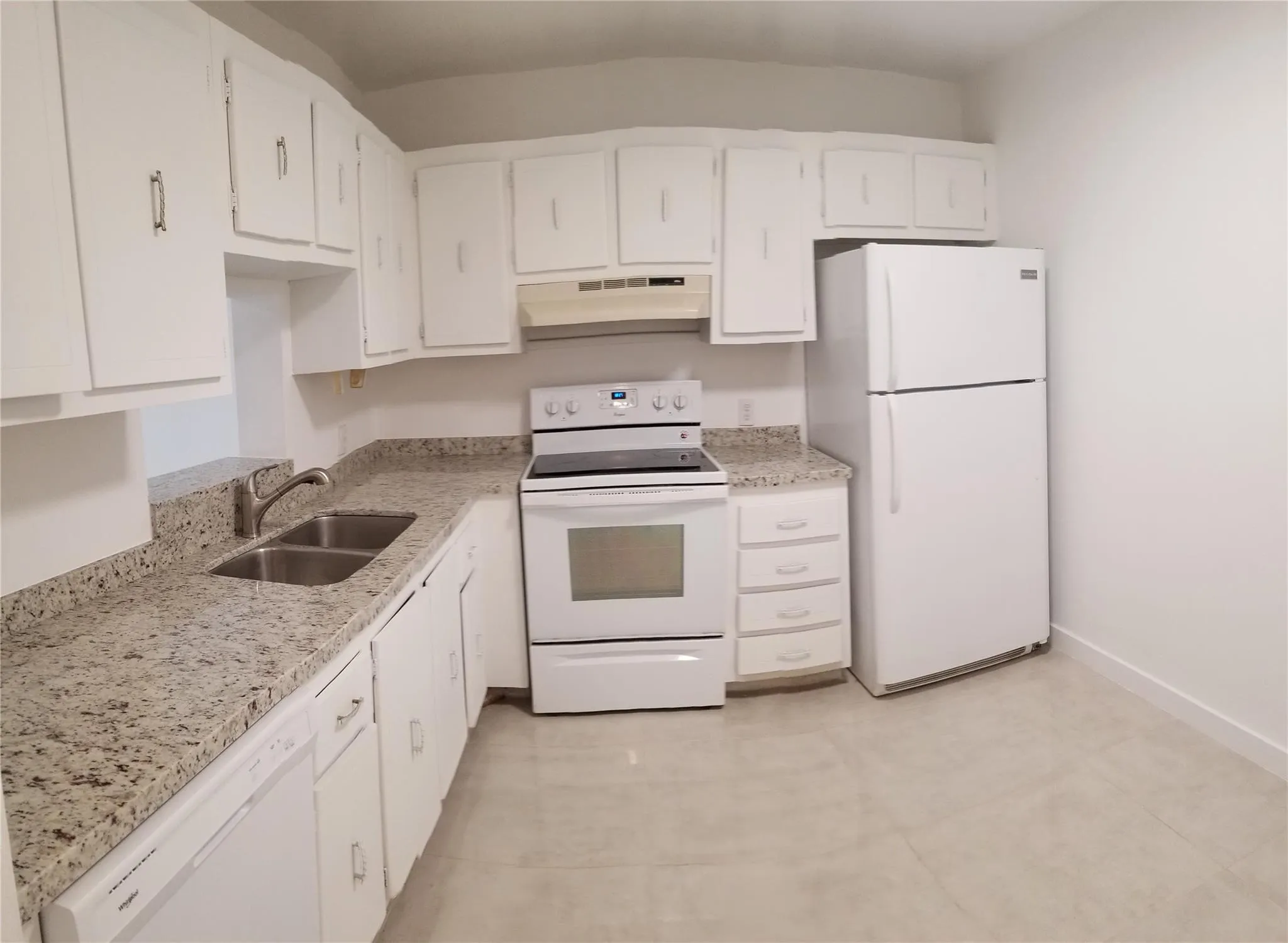 11905 NE 2nd Ave, #307