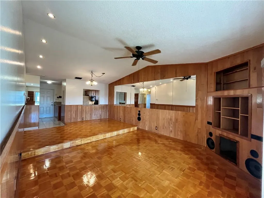 9449 Boca Cove Cir, #914