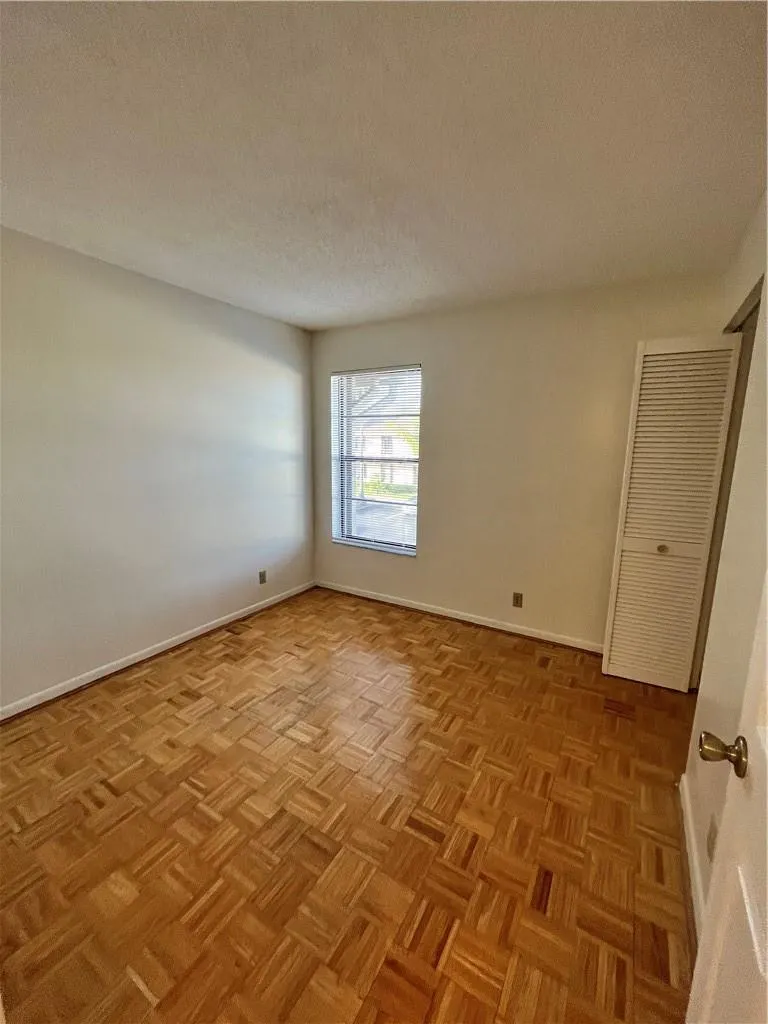 9449 Boca Cove Cir, #914