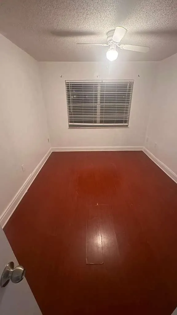 4314 NW 9th Ave, #4-1D