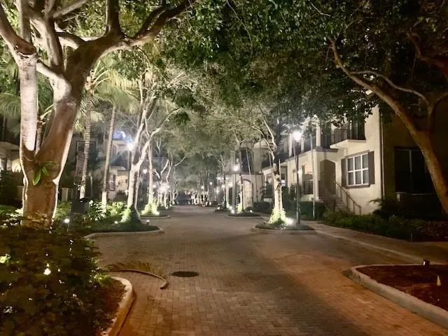 2617 NE 14th Ave, #507