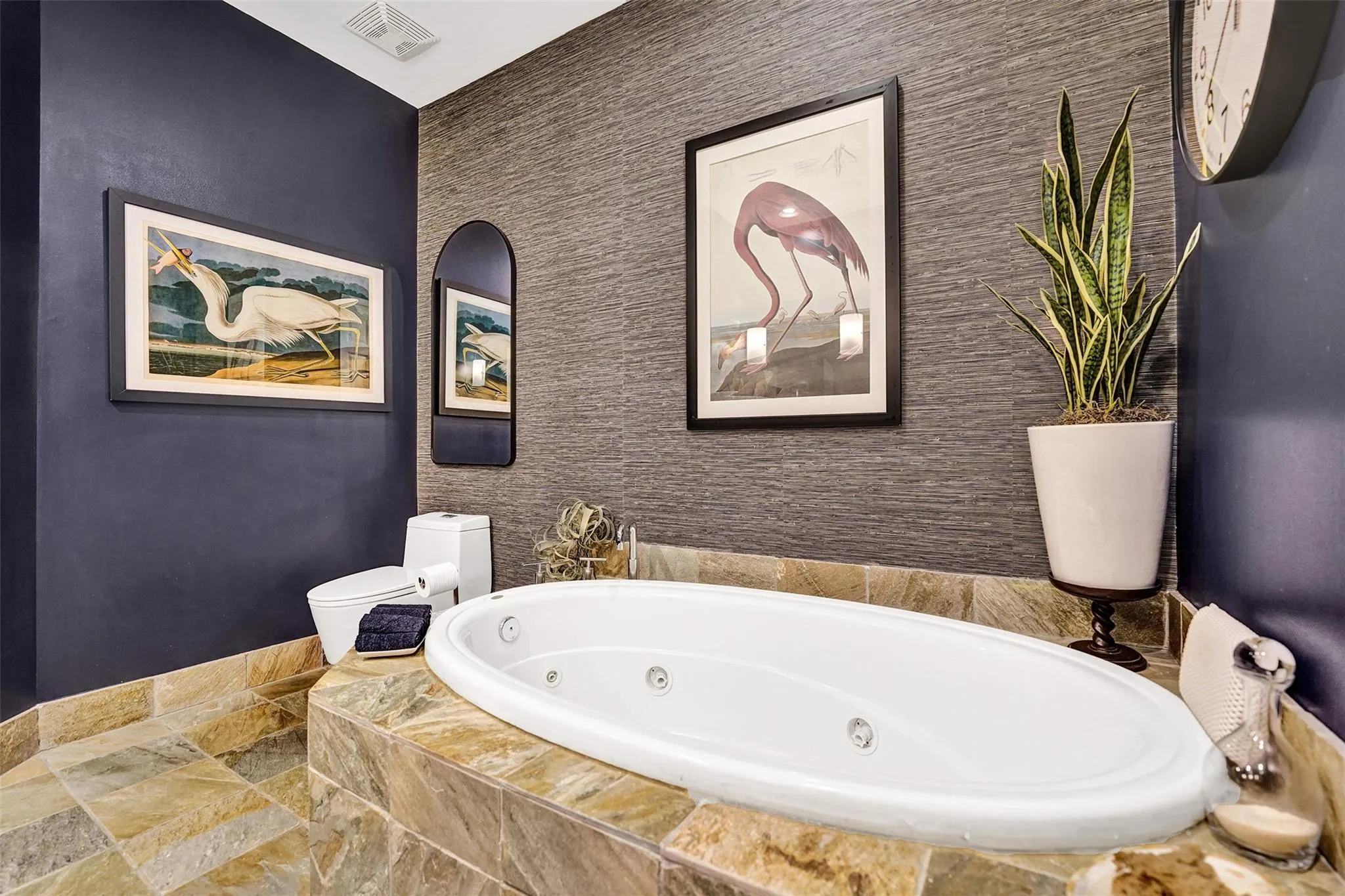 2617 NE 14th Ave, #507