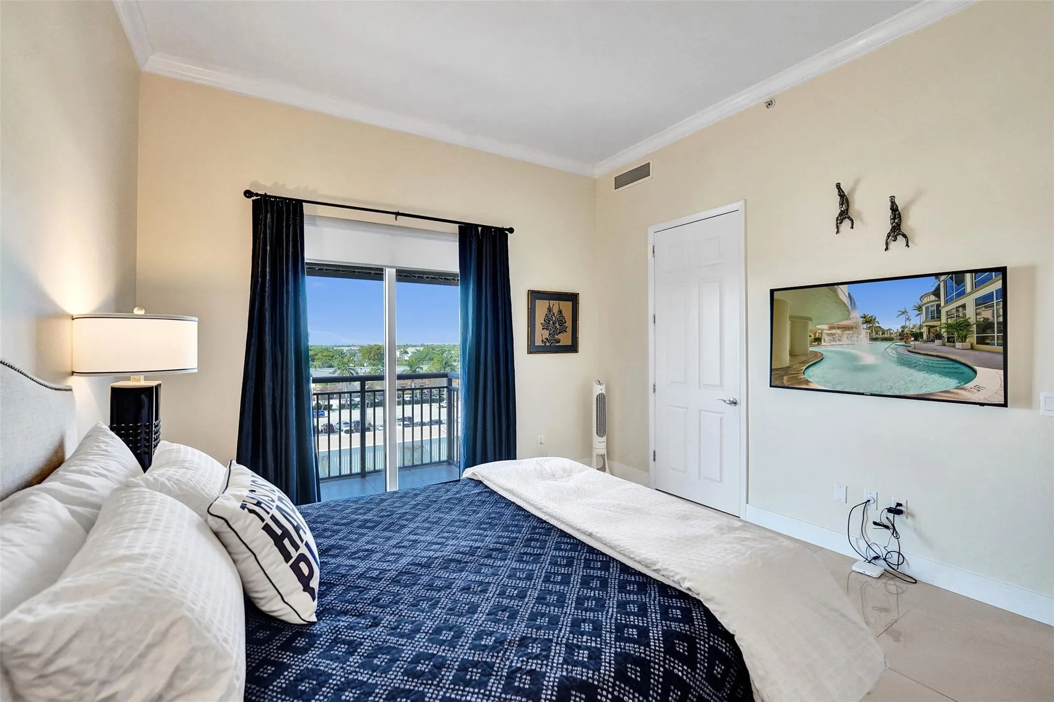 2617 NE 14th Ave, #507