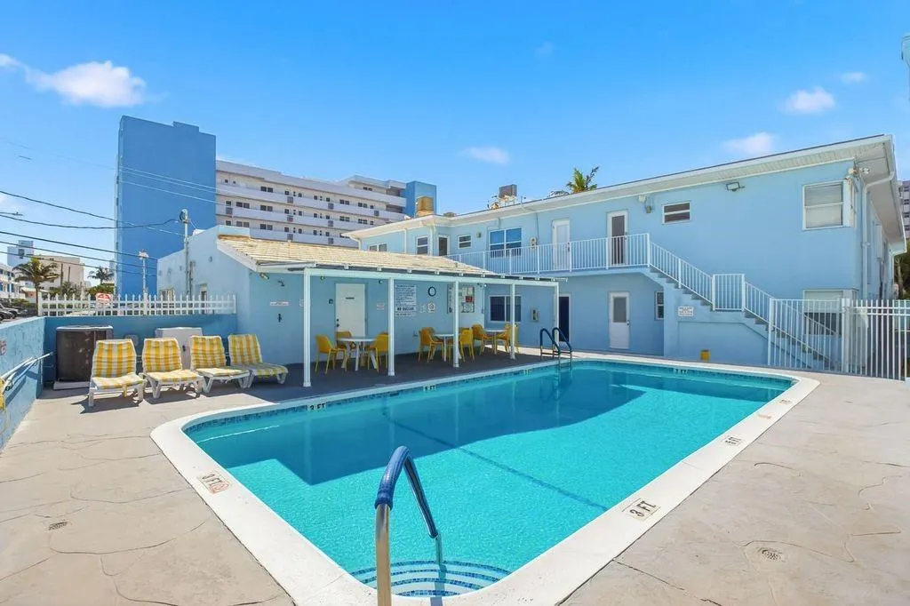 310 Harrison St, #102E