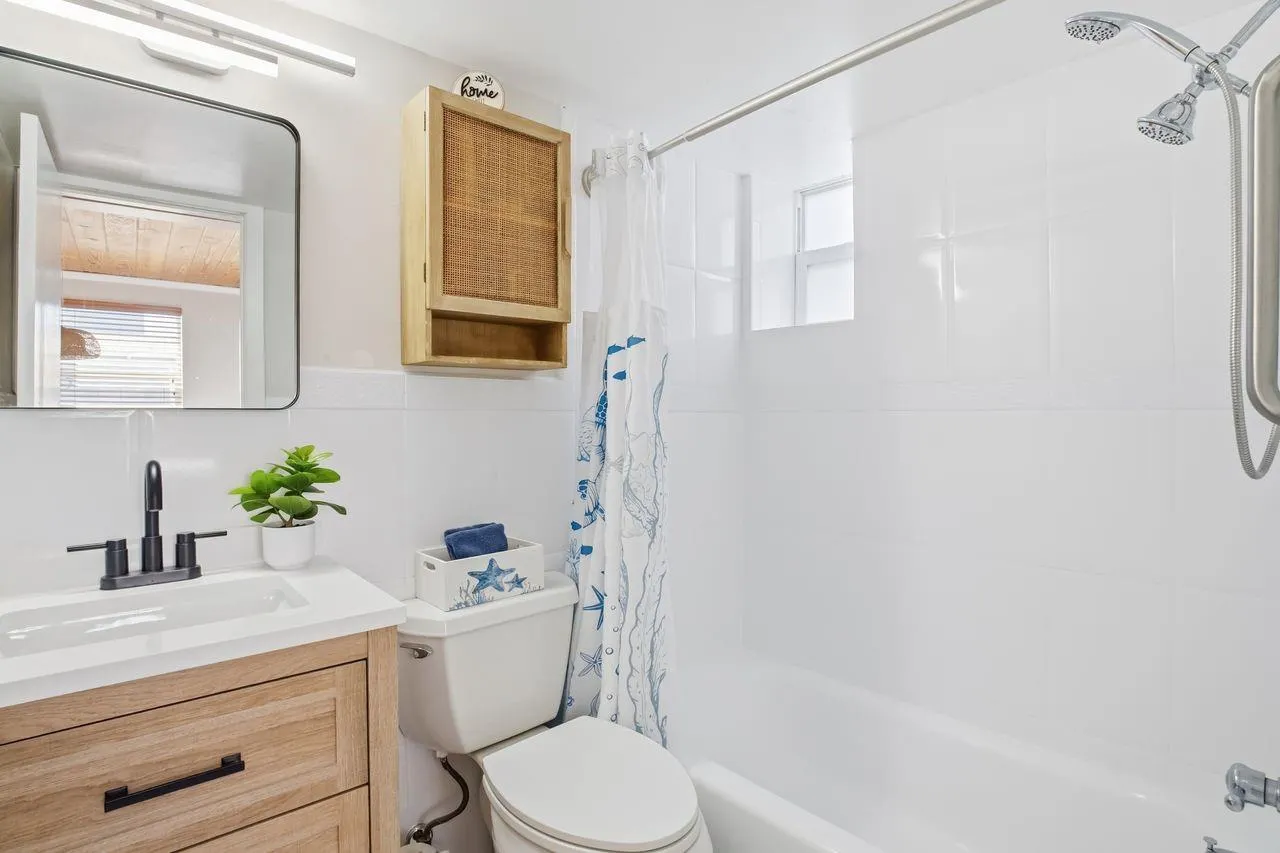 310 Harrison St, #102E