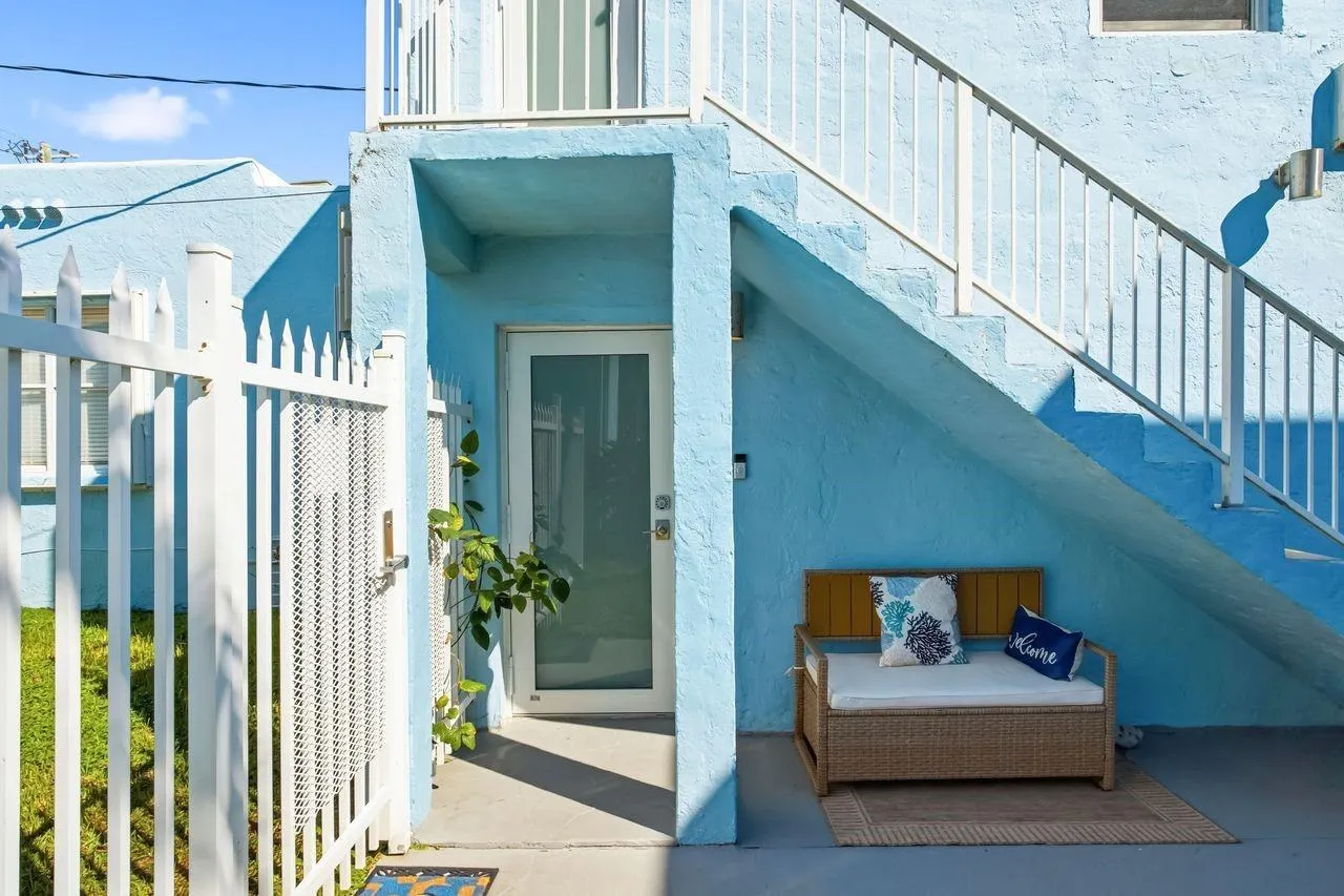 310 Harrison St, #102E