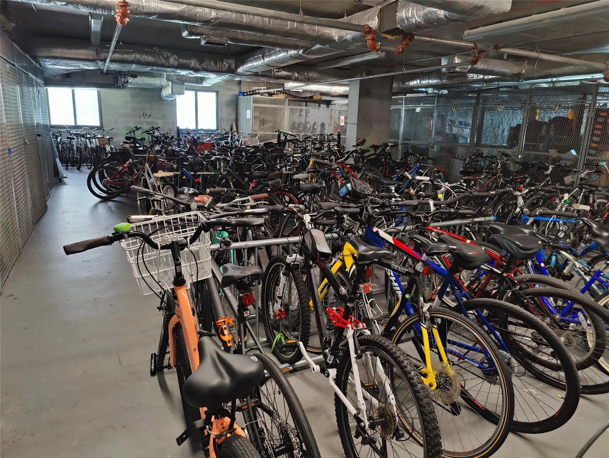 100 N Federal Hwy, #819