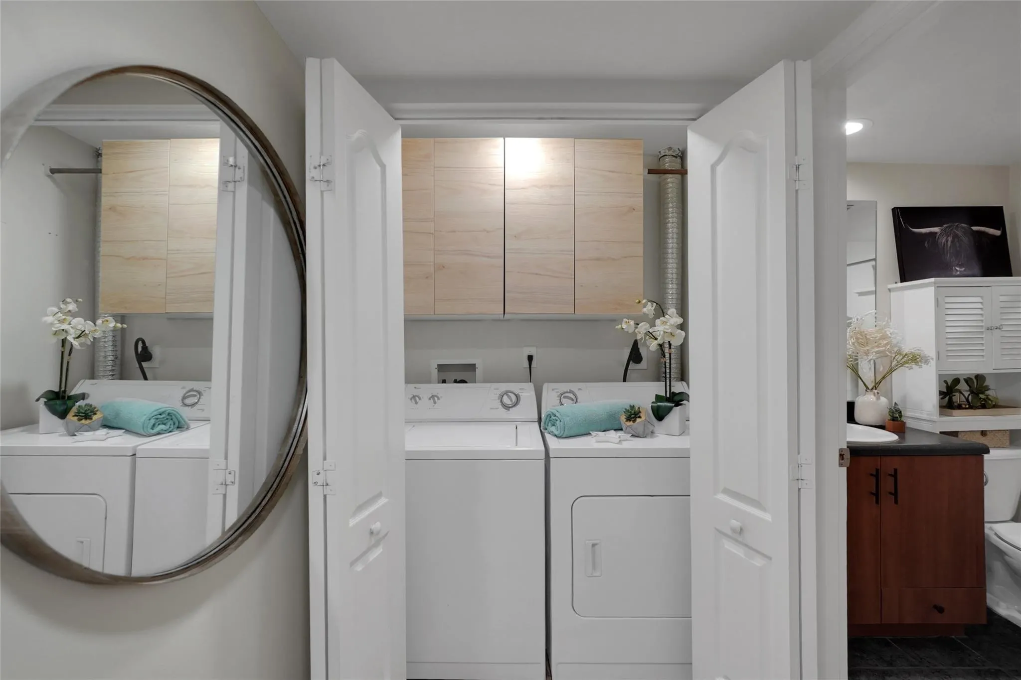 100 N Federal Hwy, #819