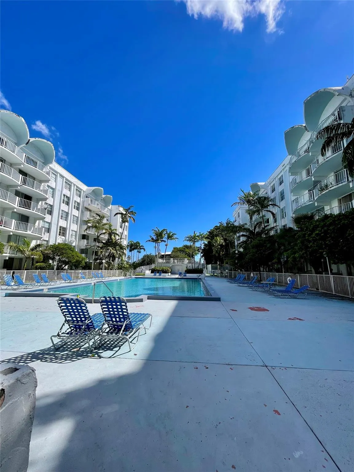 494 NW 165th Street Rd, #C108