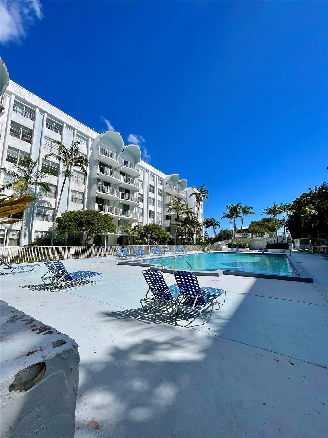 494 NW 165th Street Rd, #C108