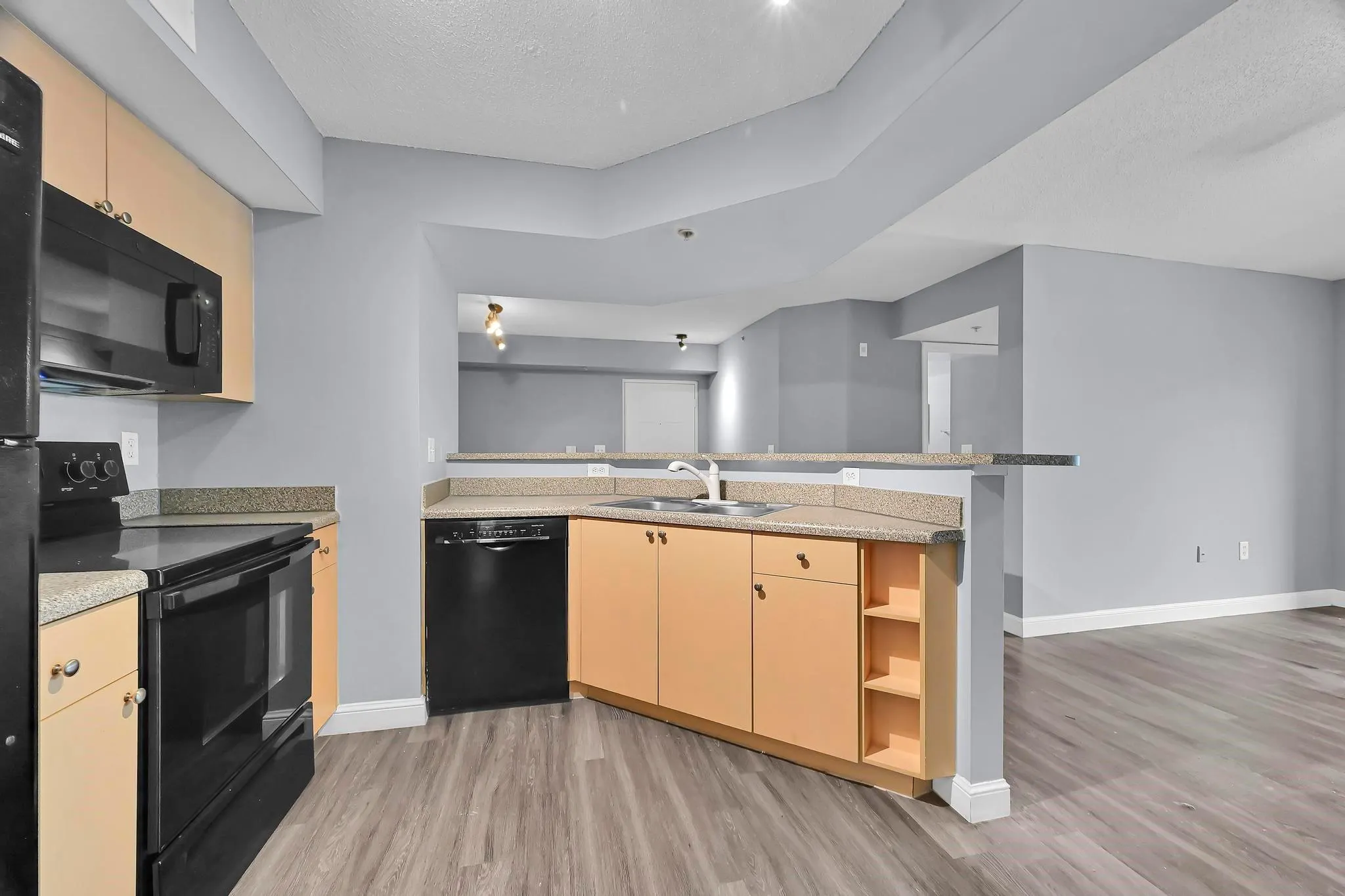 3679 NW Mediterranean Ln, #301