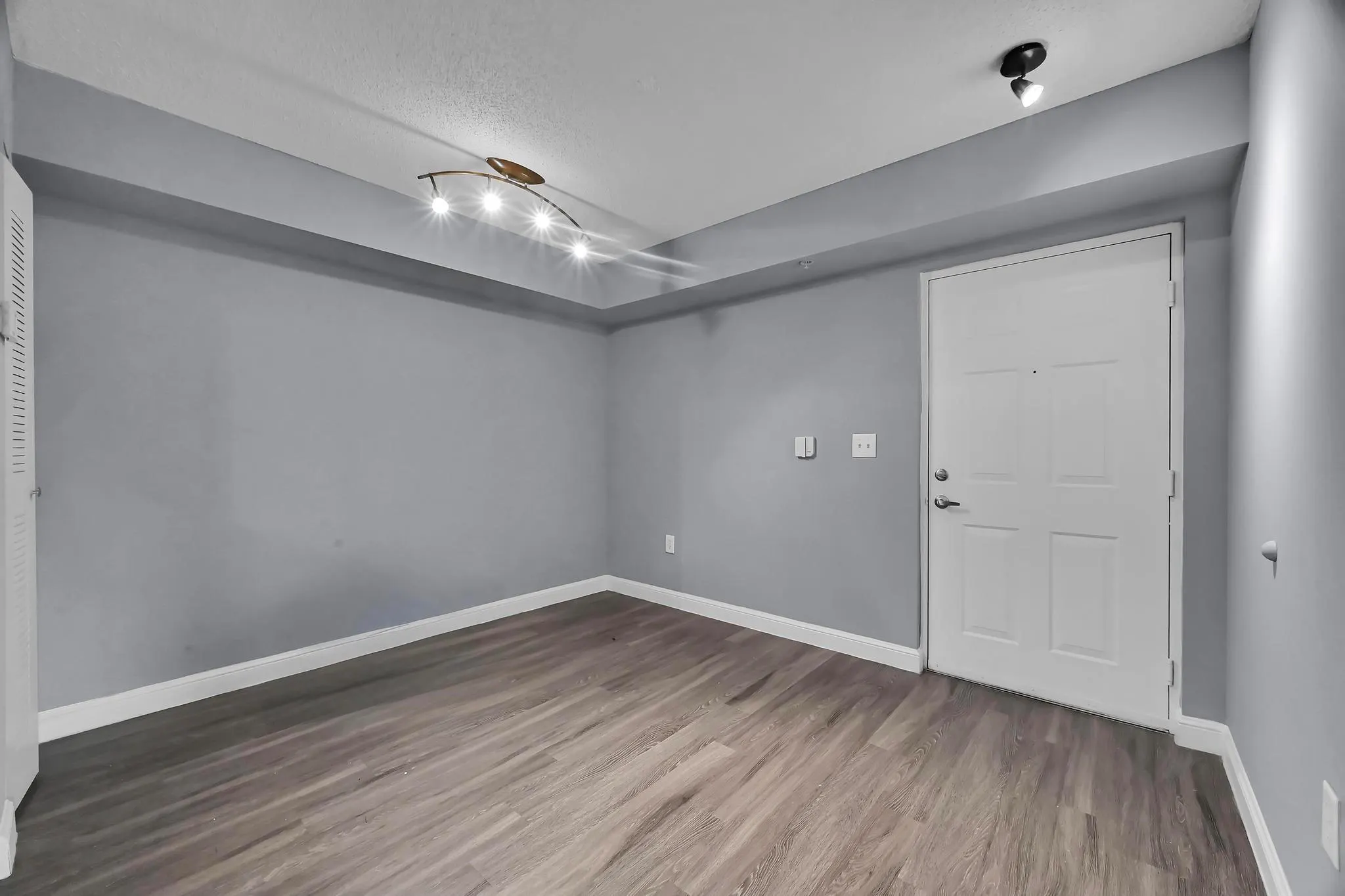 3679 NW Mediterranean Ln, #301