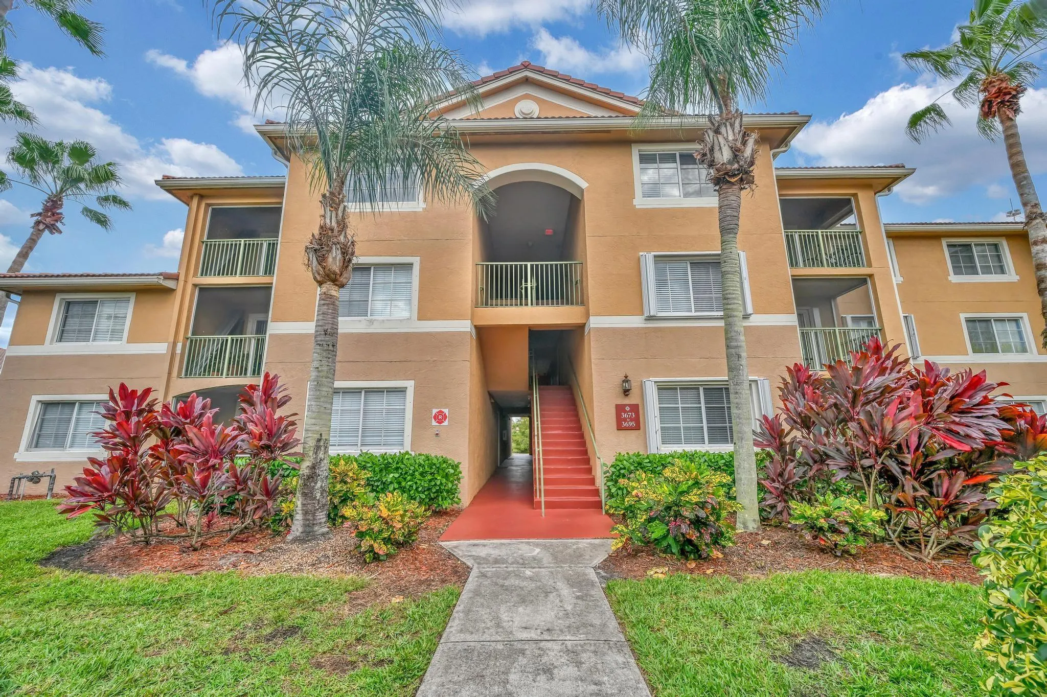 3679 NW Mediterranean Ln, #301