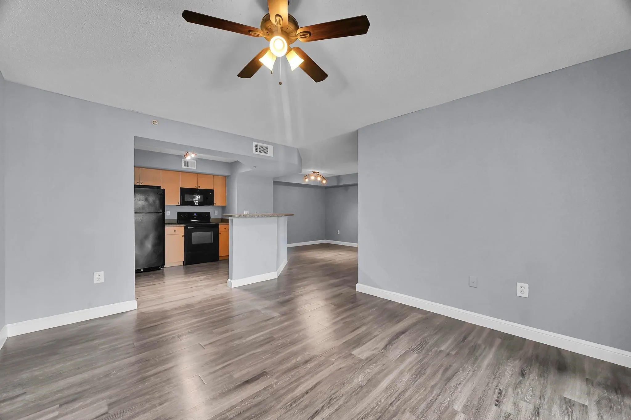 3679 NW Mediterranean Ln, #301