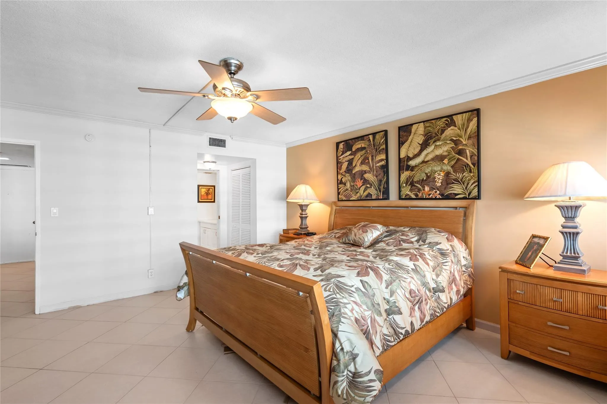 3430 Galt Ocean Dr, #1205