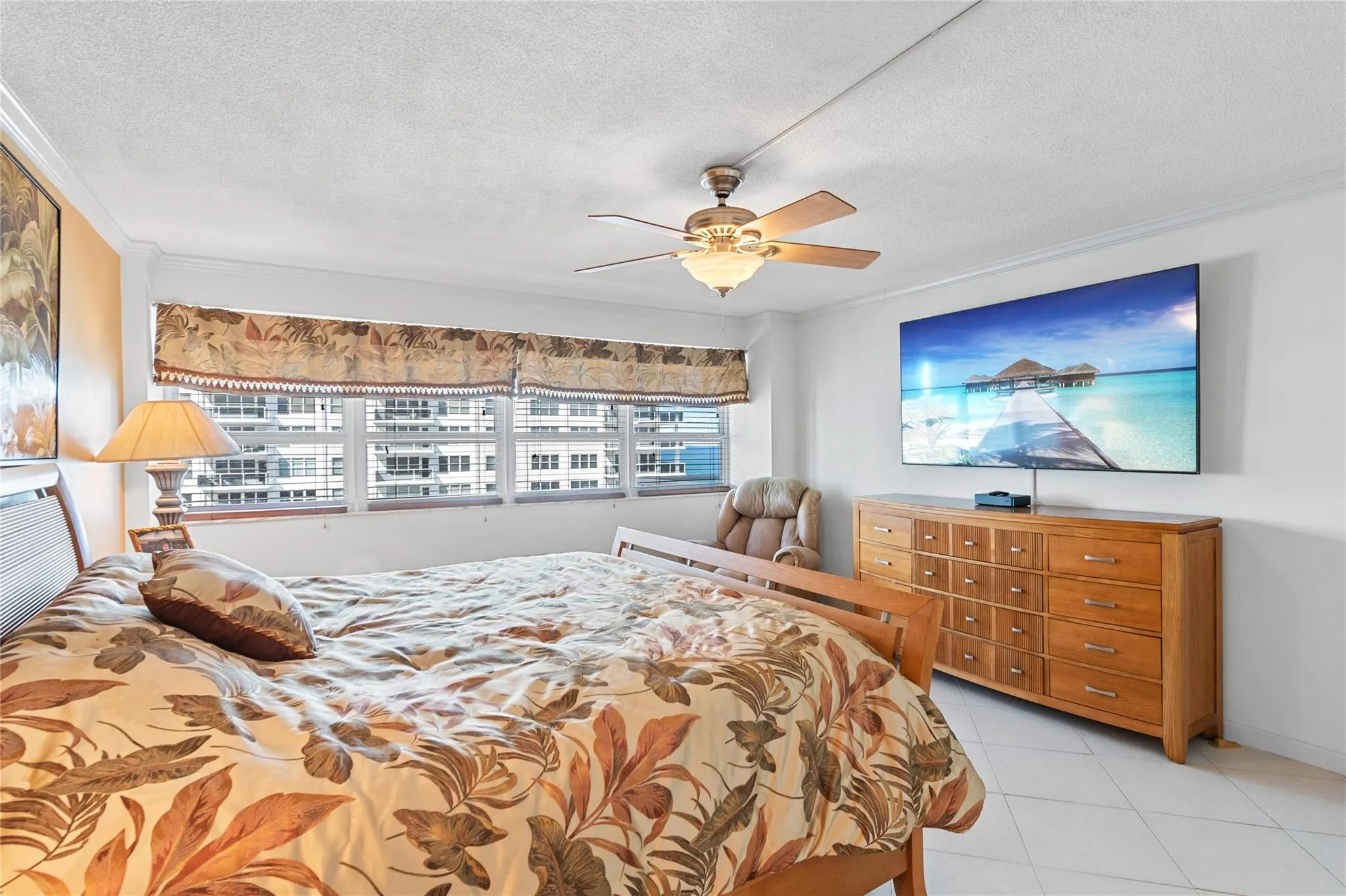 3430 Galt Ocean Dr, #1205