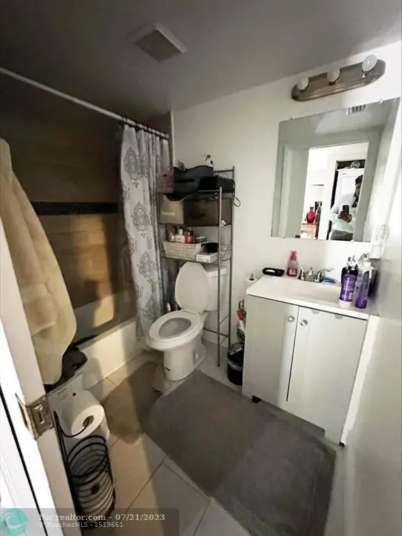 3720-3726 NW 115th Way, #3724