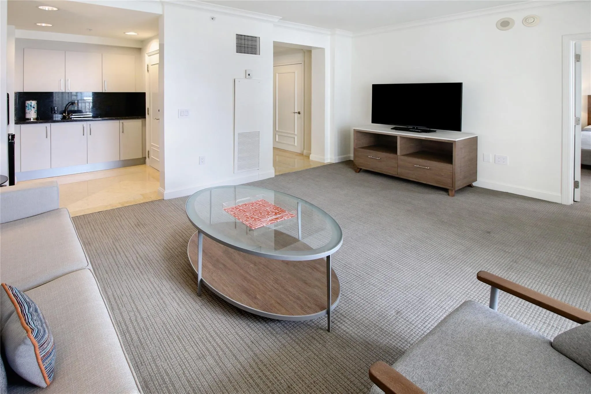 601 N Ft Lauderdale Bch Blvd, #715