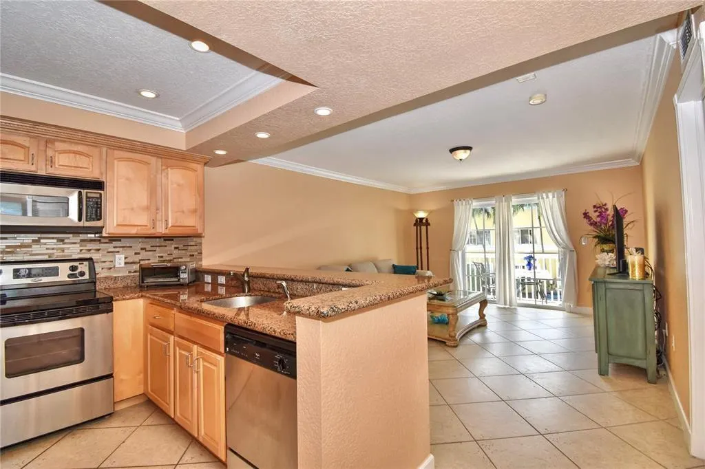 151 NE 16th Ave, #264