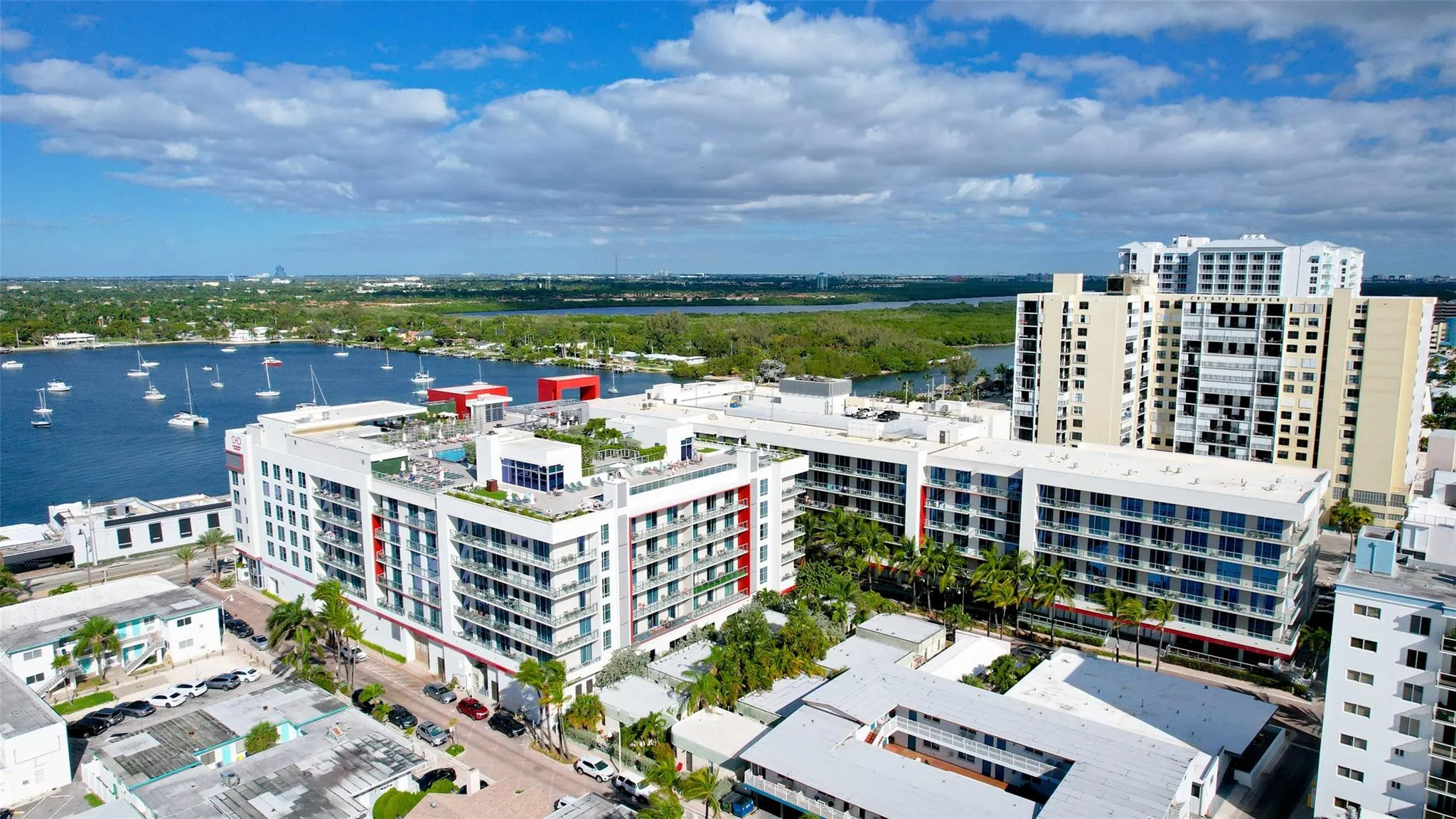 777 N Ocean Dr, #N522