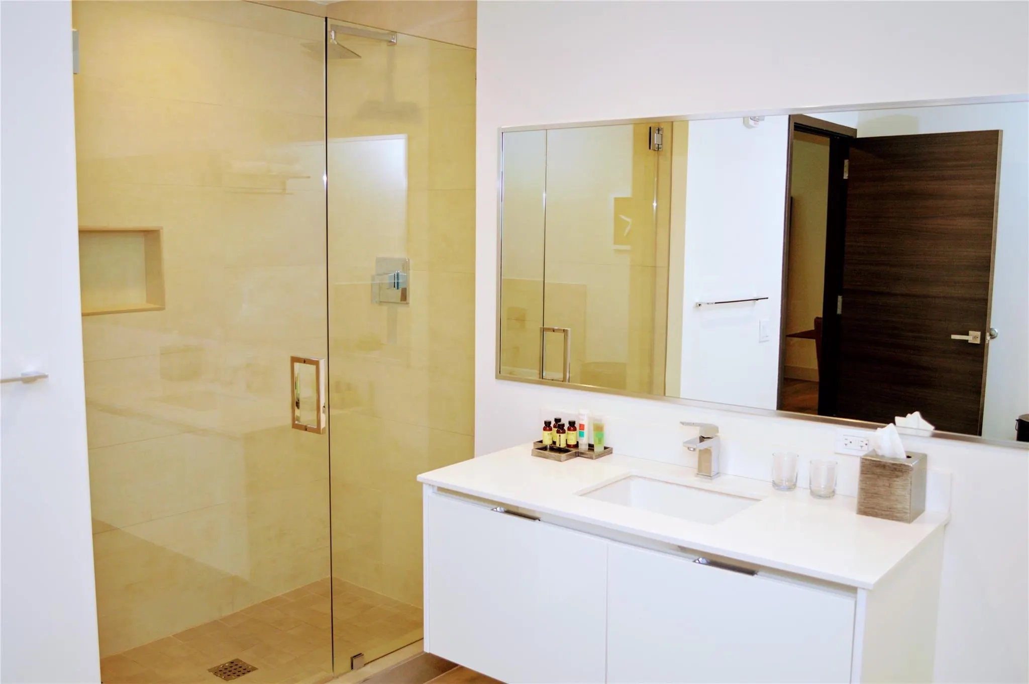 777 N Ocean Dr, #N522