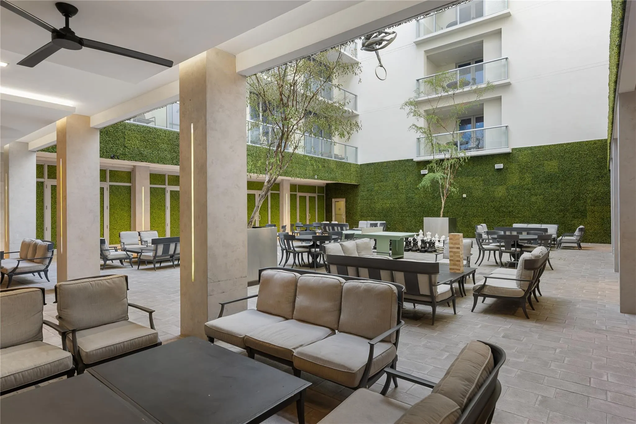 777 N Ocean Dr, #N522