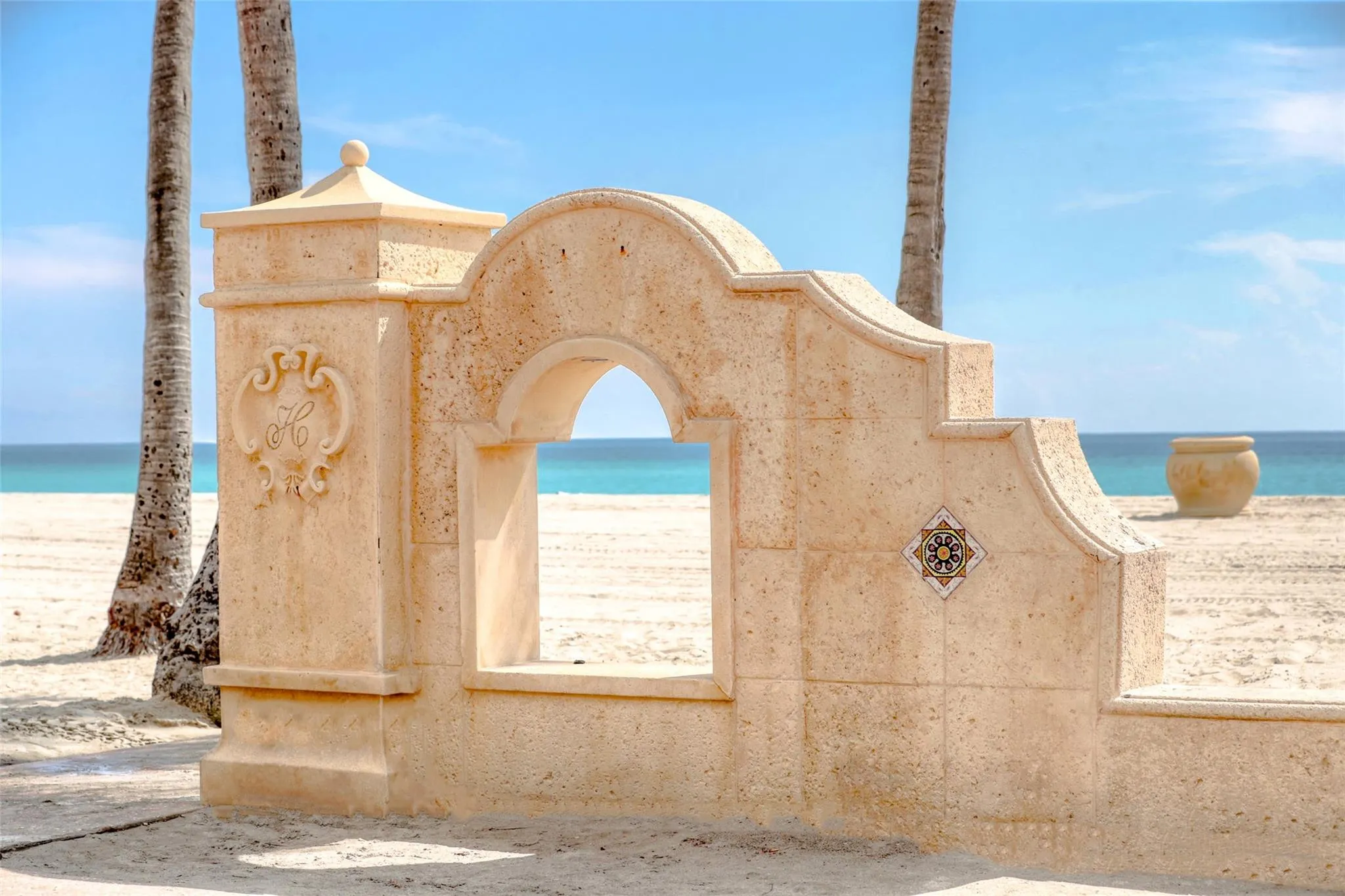 777 N Ocean Dr, #N522