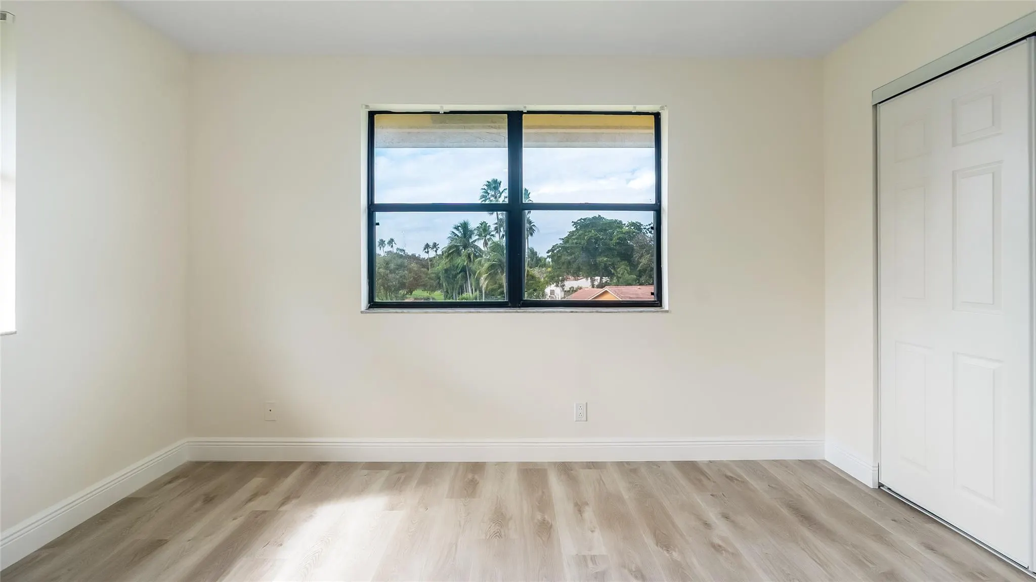 11477 NW 39th Ct, #301-1