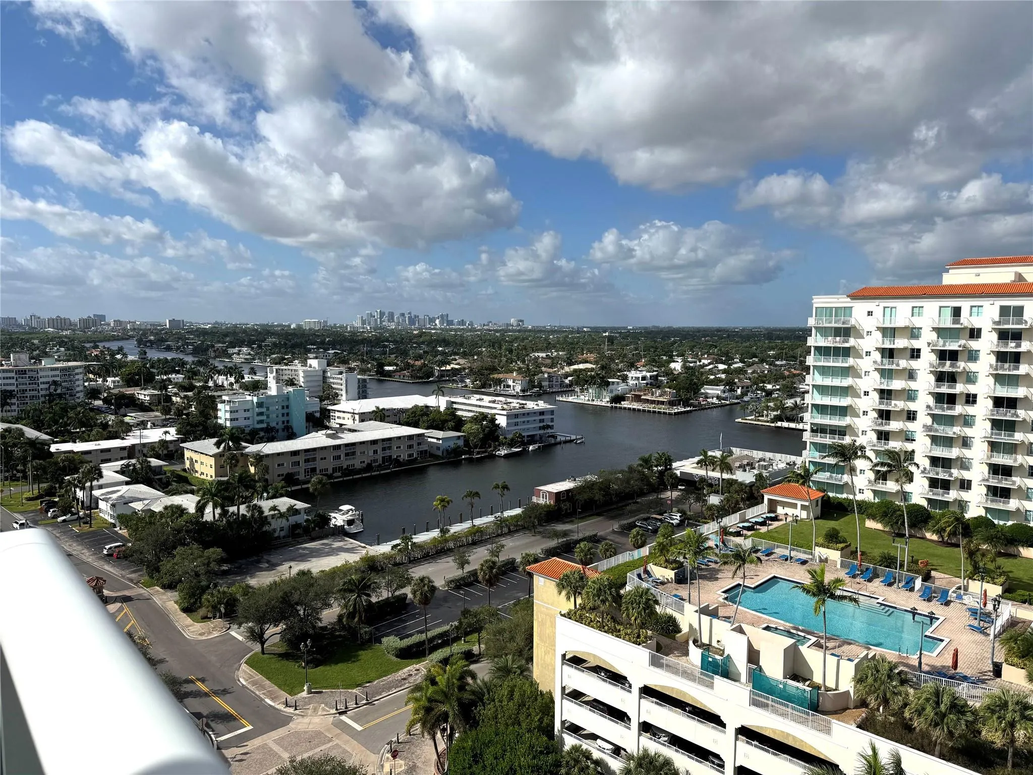 3015 N Ocean Blvd, #16L