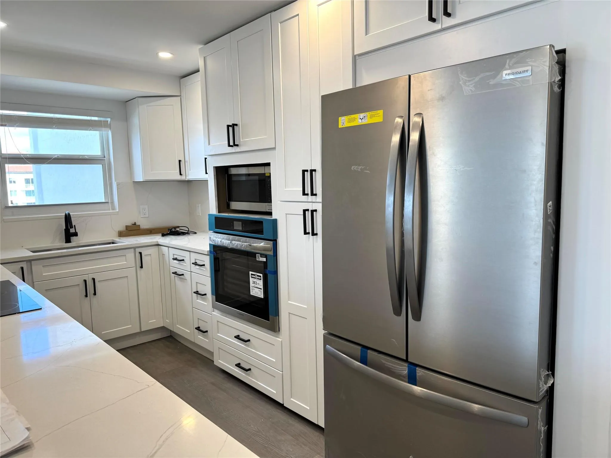 3015 N Ocean Blvd, #16L