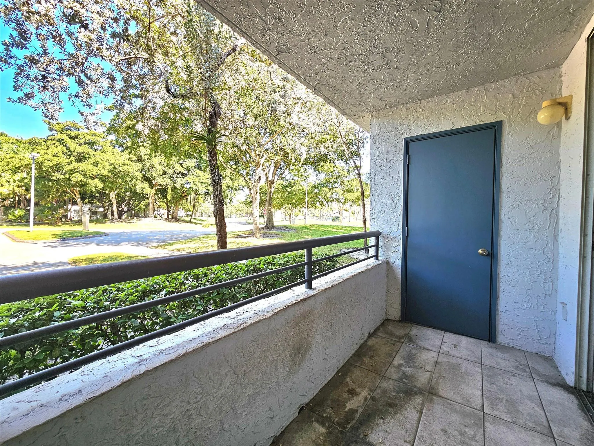 701 Lyons Rd, #13103