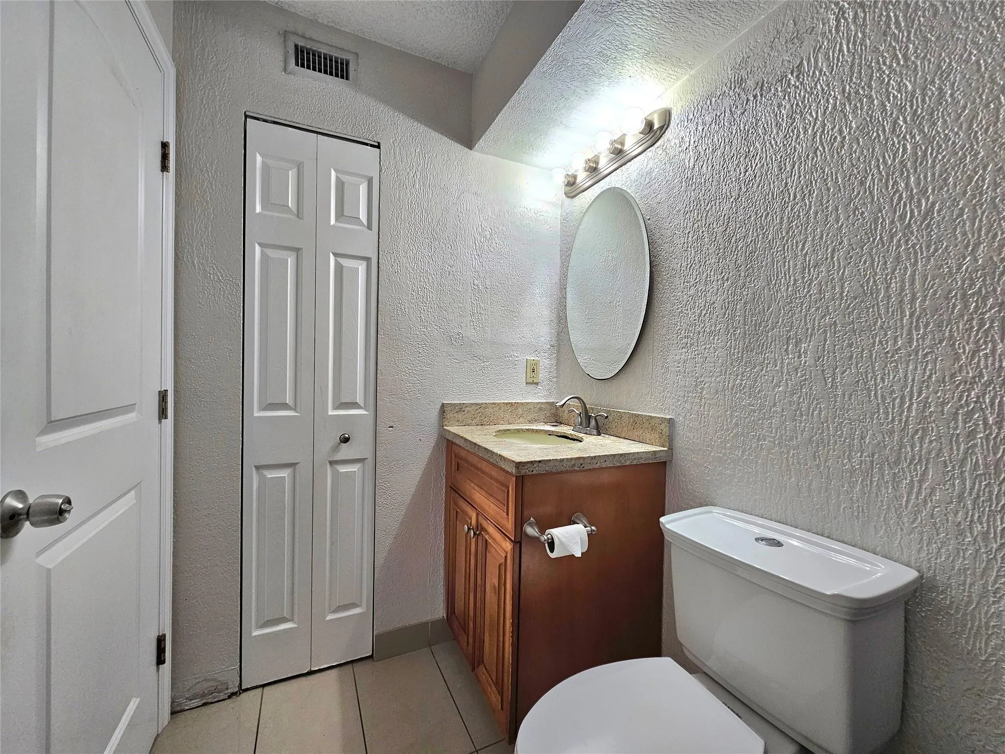 701 Lyons Rd, #13103