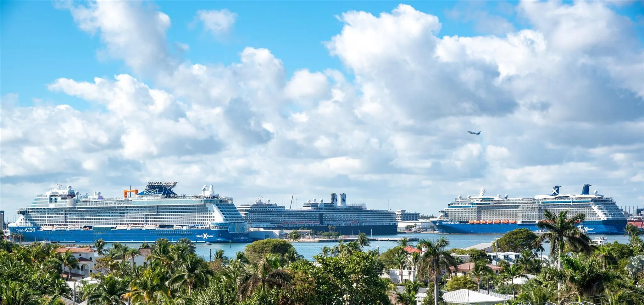 1900 S Ocean Dr, #712