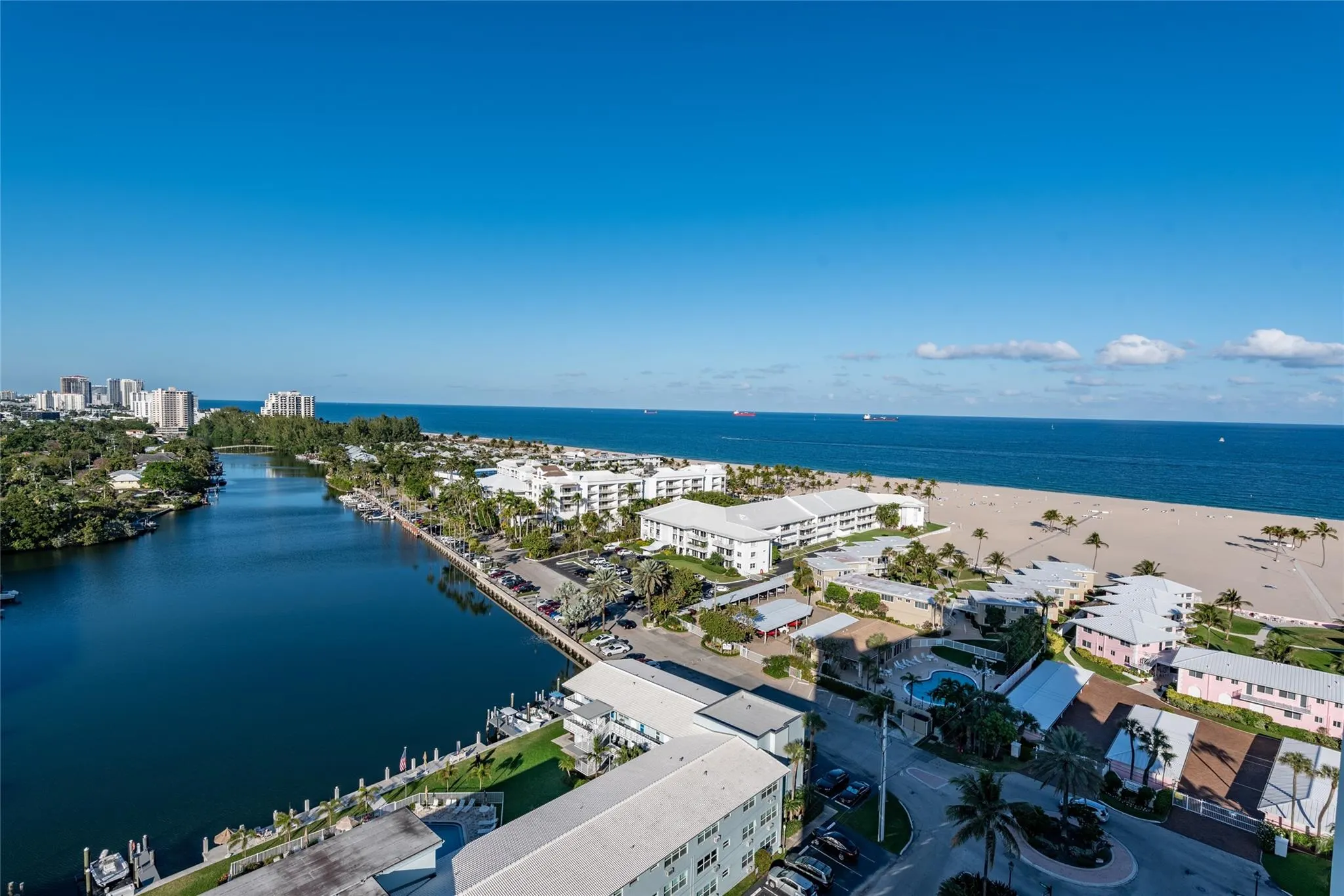 1900 S Ocean Dr, #712