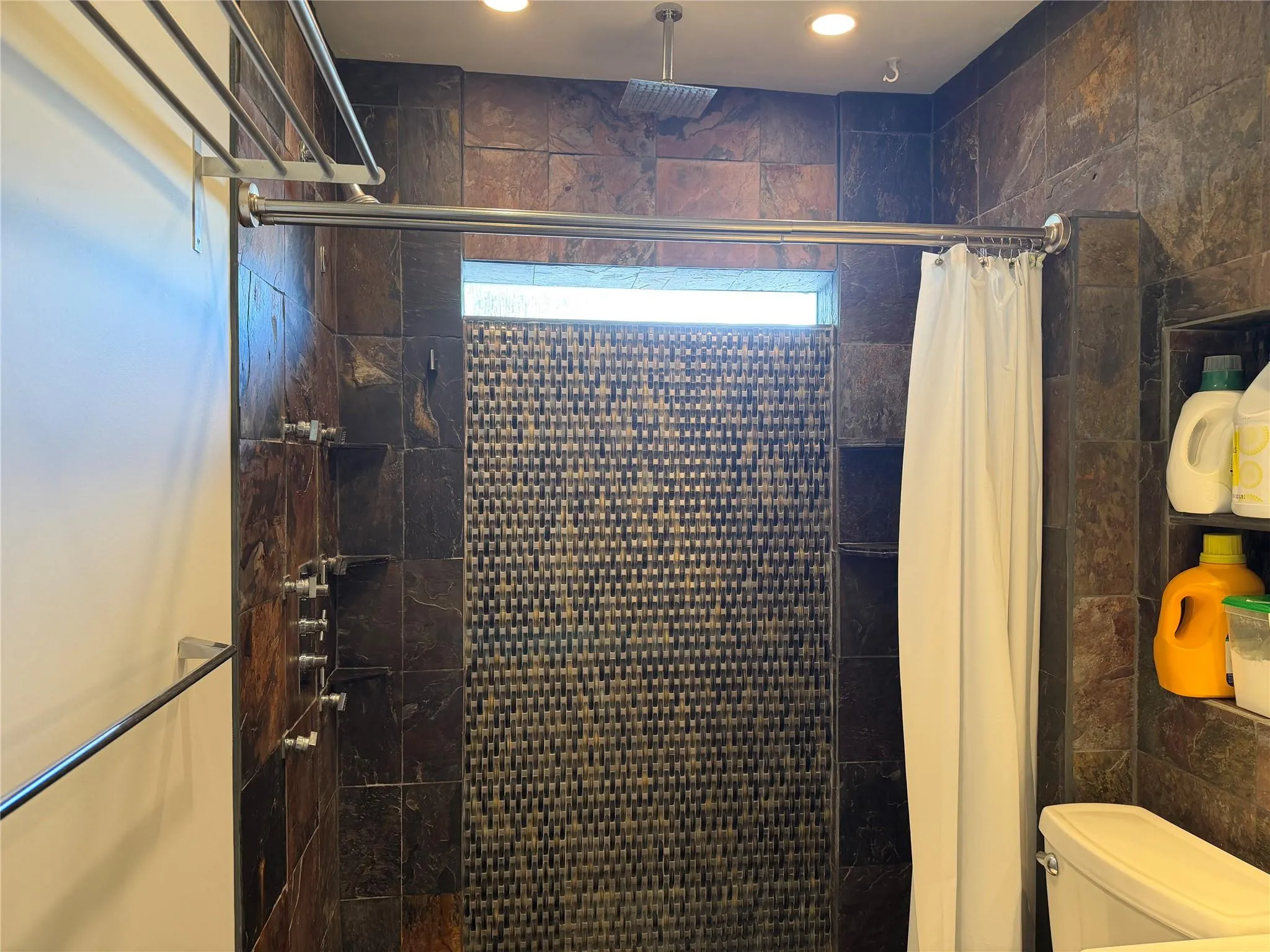 738 NE 3rd Ave, #Front