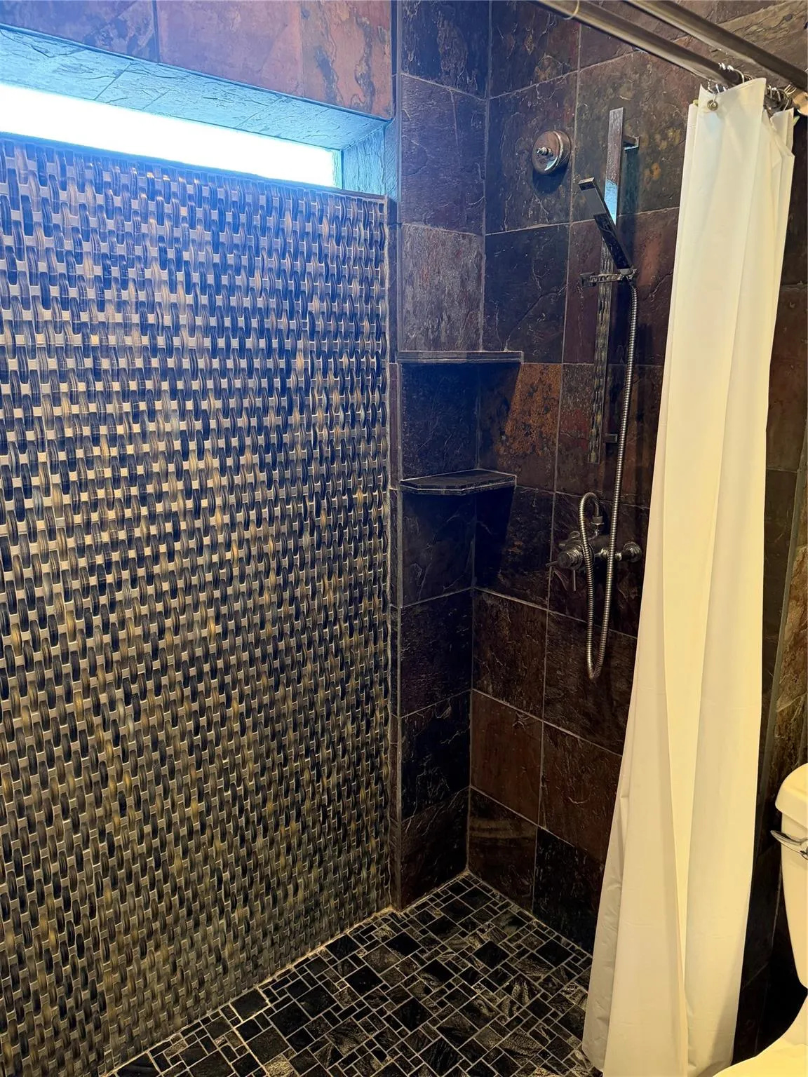 738 NE 3rd Ave, #Front