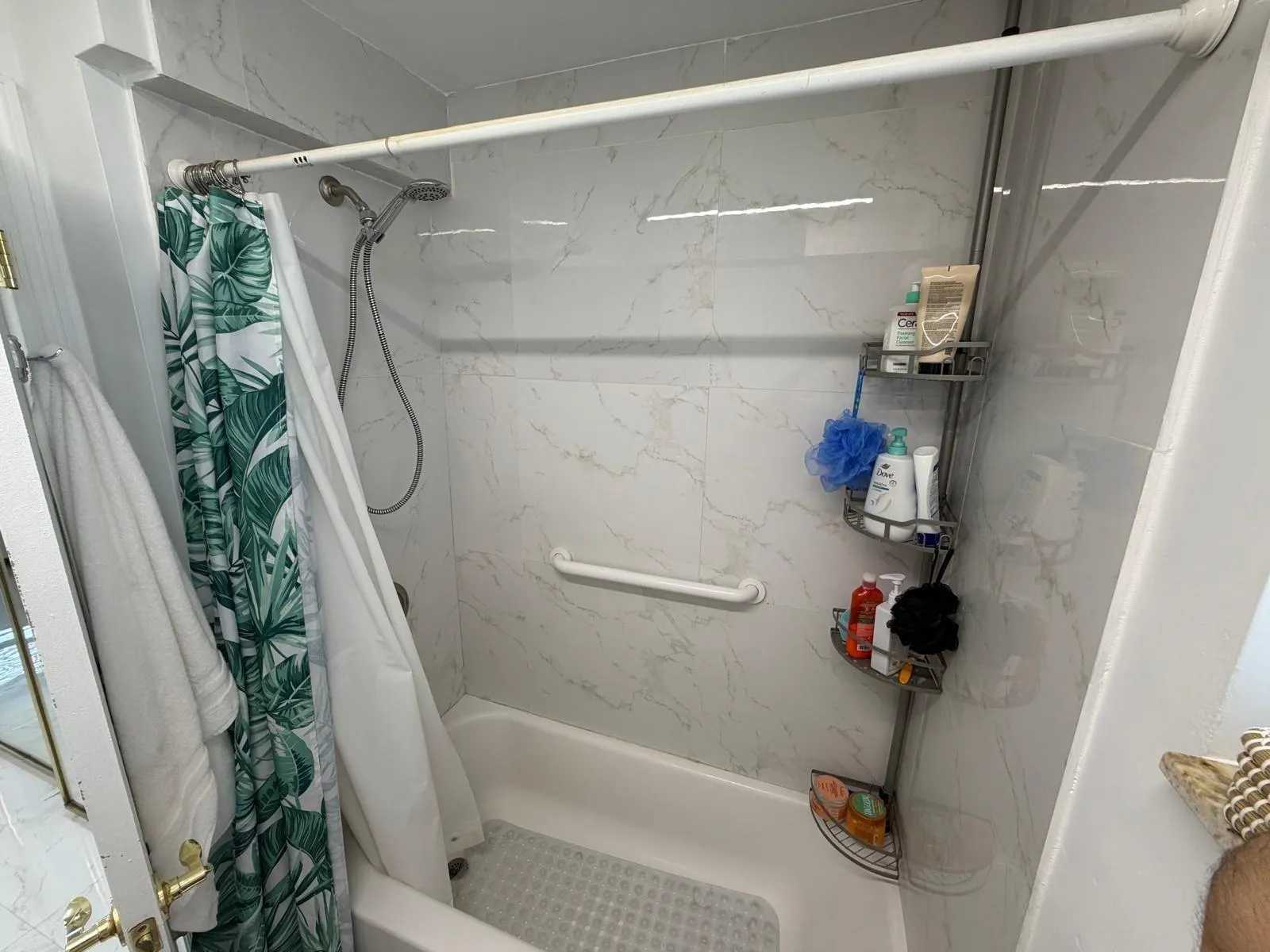 2901 NW 46th Ave, #305