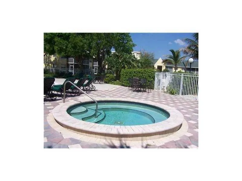 2815 N Course Dr, #201