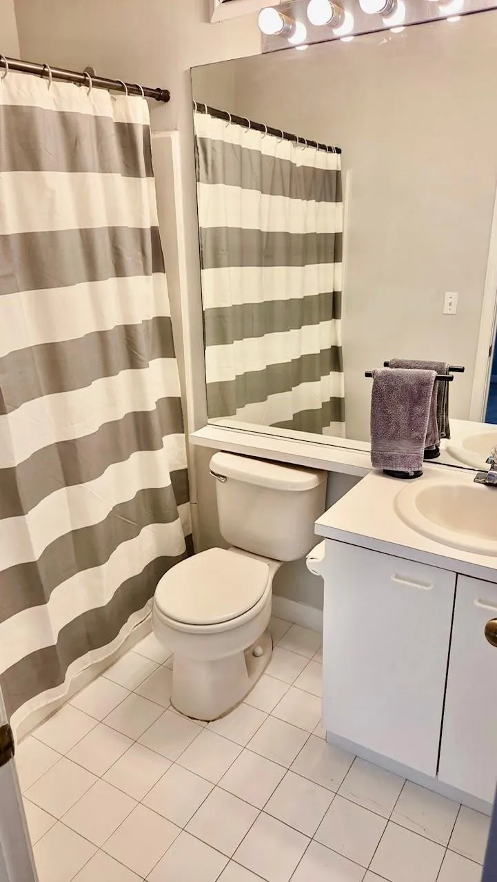 5400 JUBILEE WAY, #205