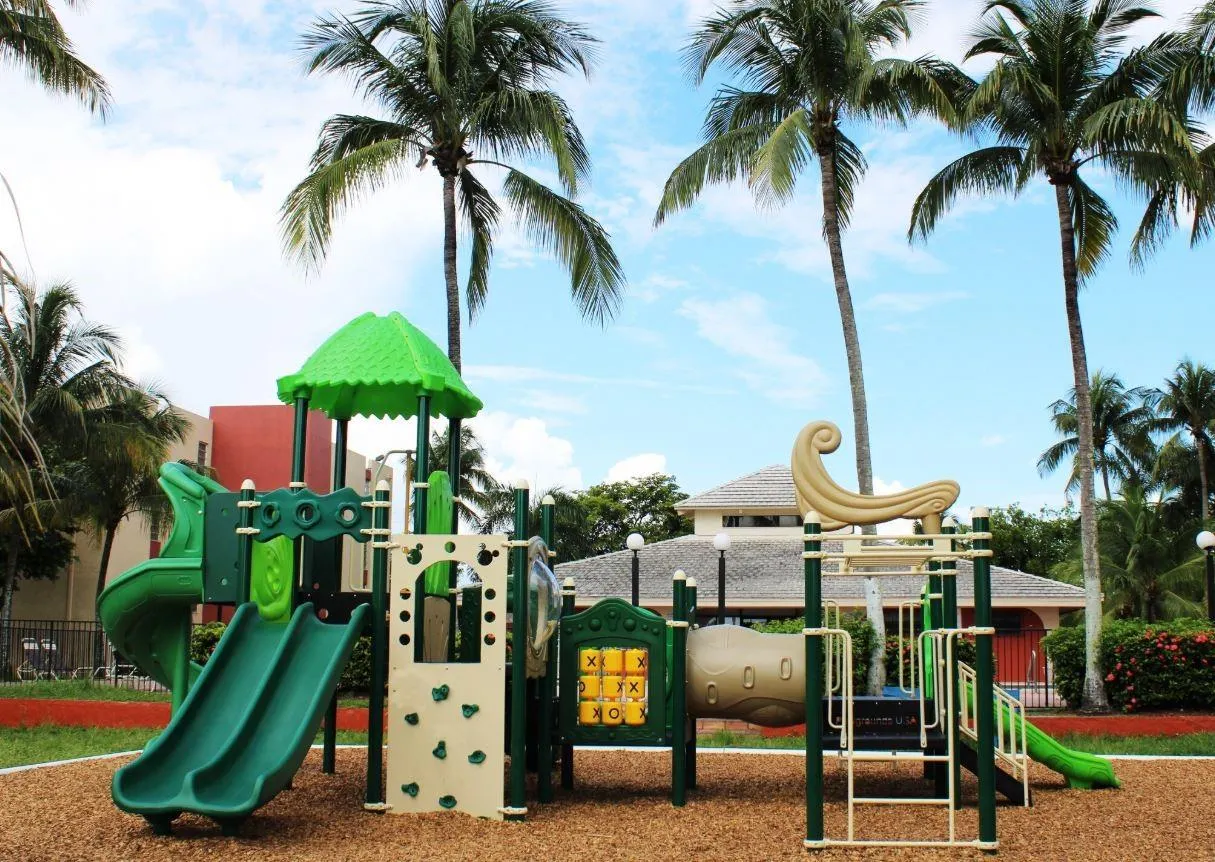 1196 NW 40th Ave, #90-212