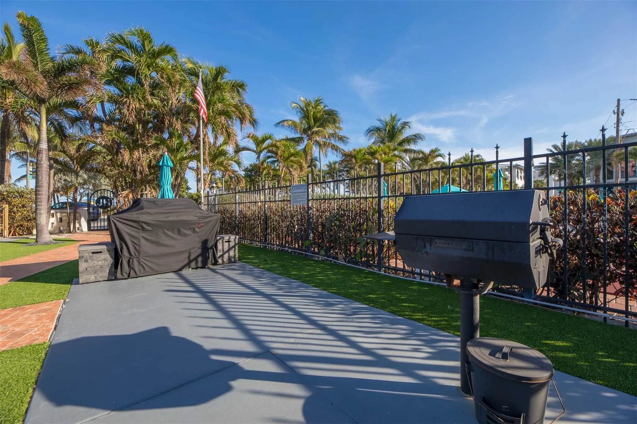 305 N Pompano Beach Blvd, #1003