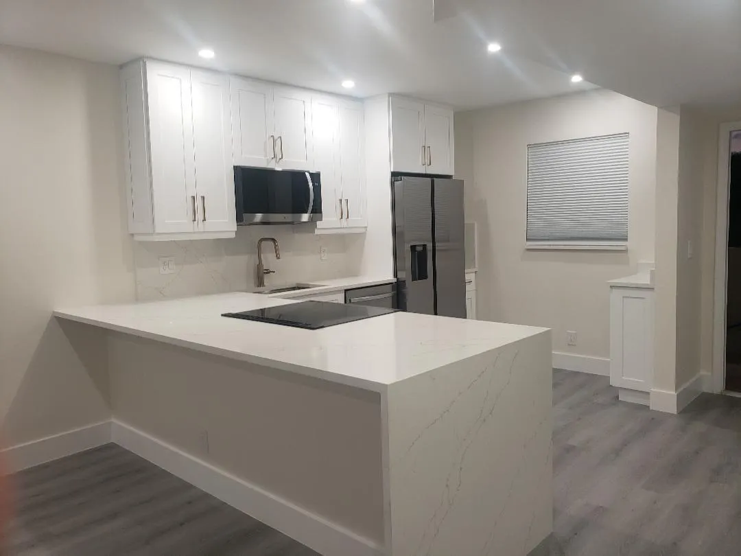 829 Camino Rd, #2050