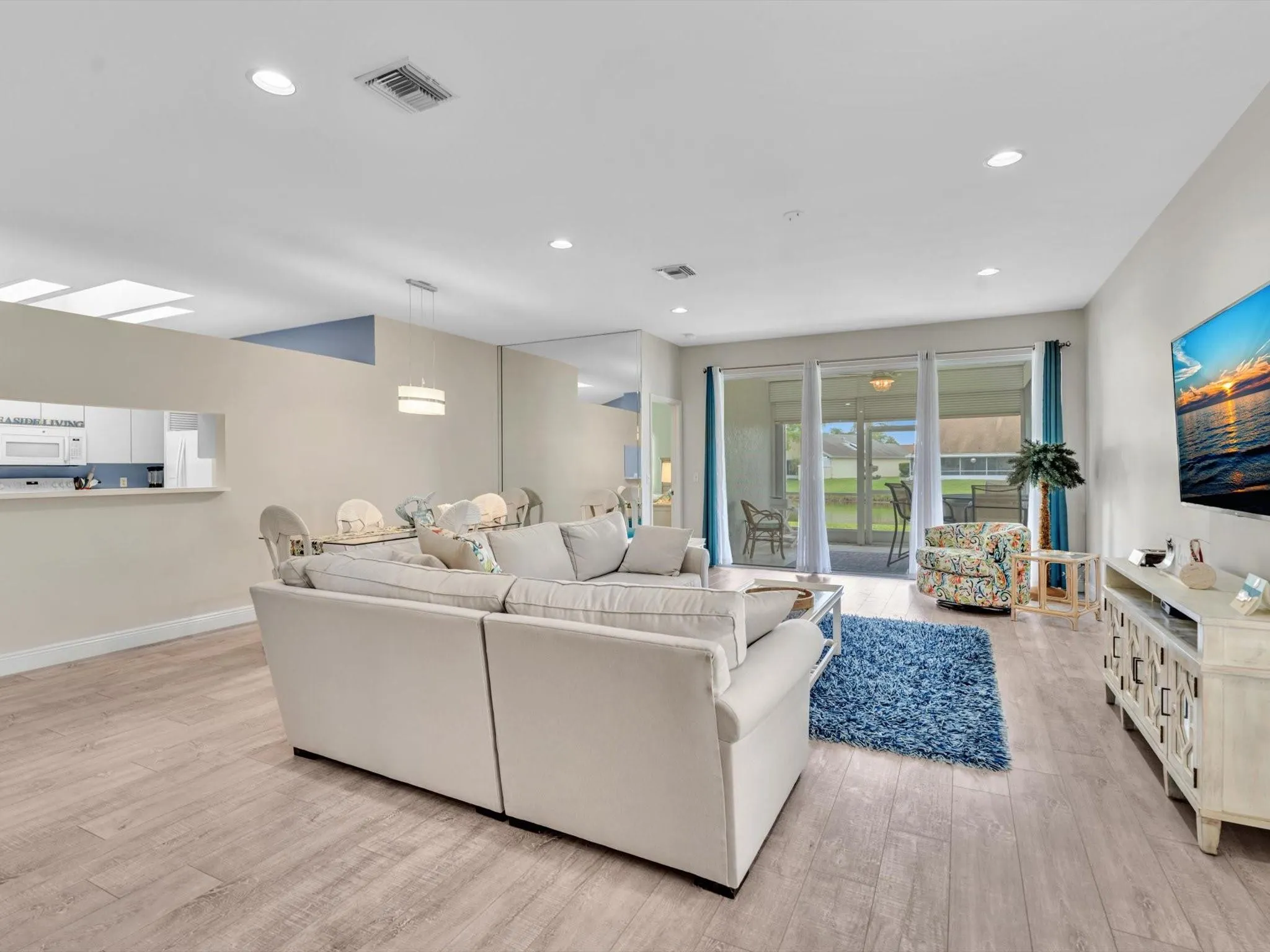 7701 Mansfield Hollow Rd