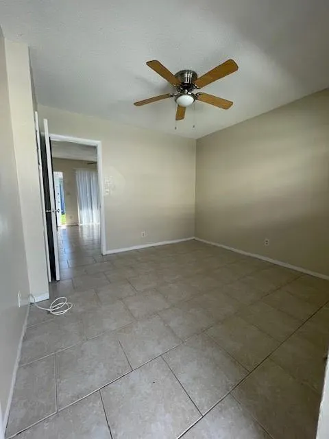 4444-4448 Bougainvilla Dr, #C