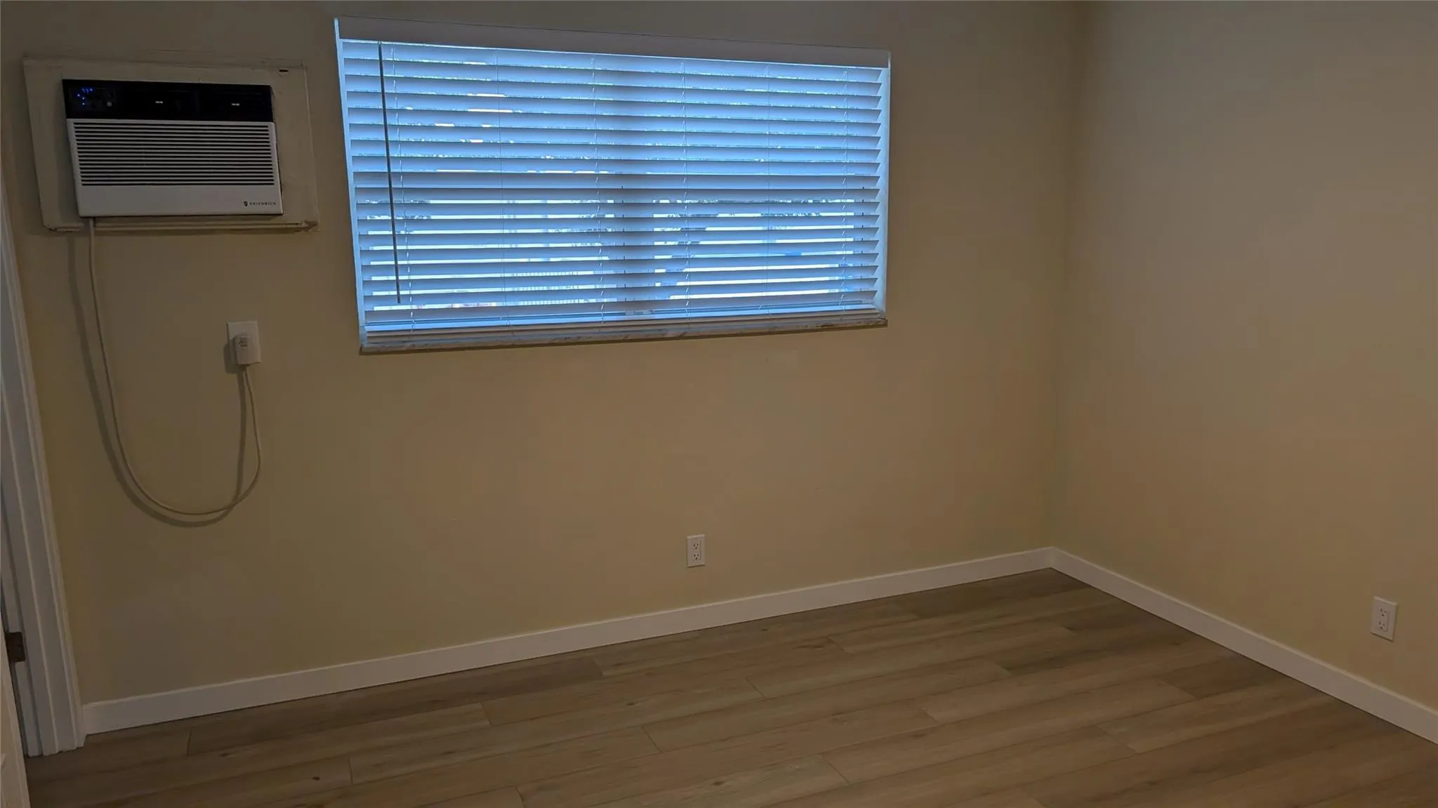 5168 NE 6th Ave, #431