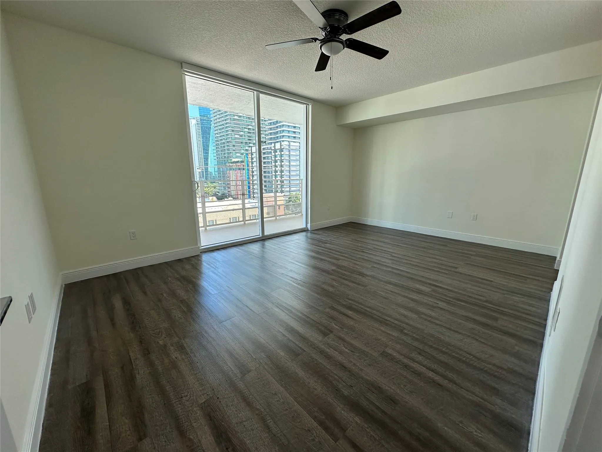 110 SW 12 Street, #902