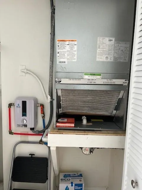 3590 Blue Lake Dr, #305