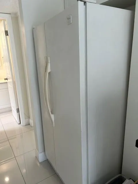 3590 Blue Lake Dr, #305