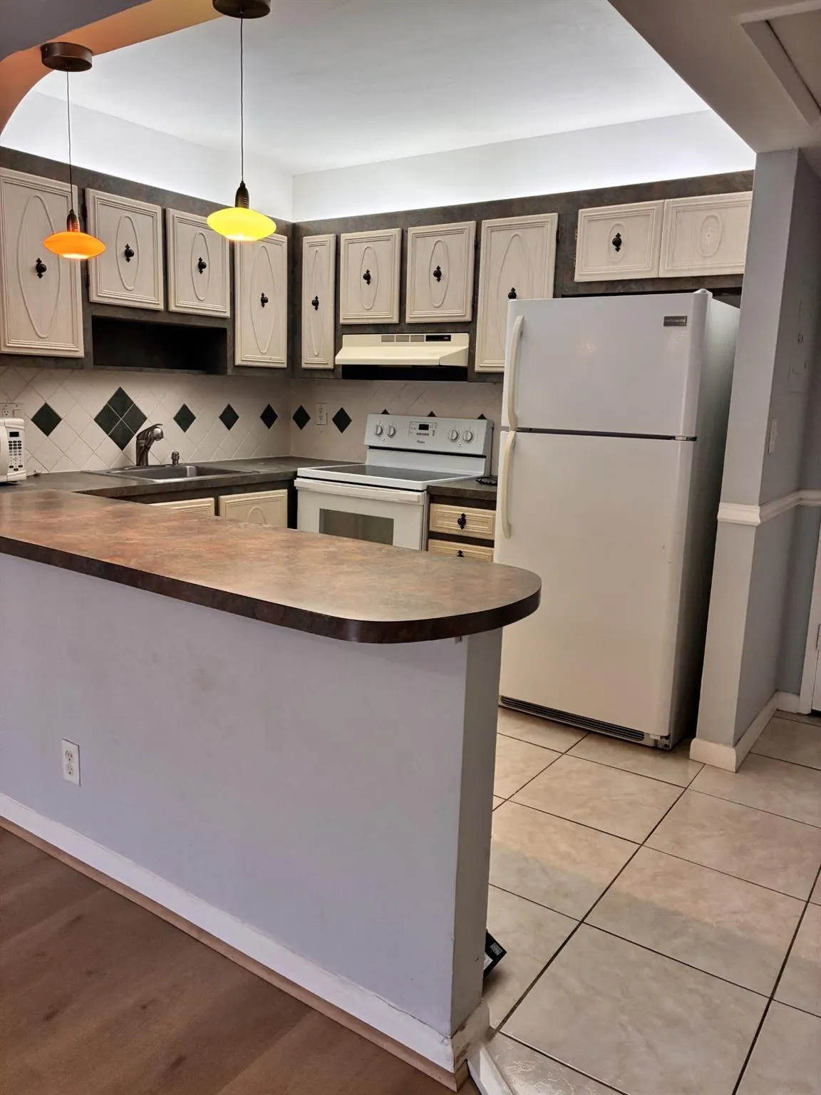 259 S Cypress Rd, #548