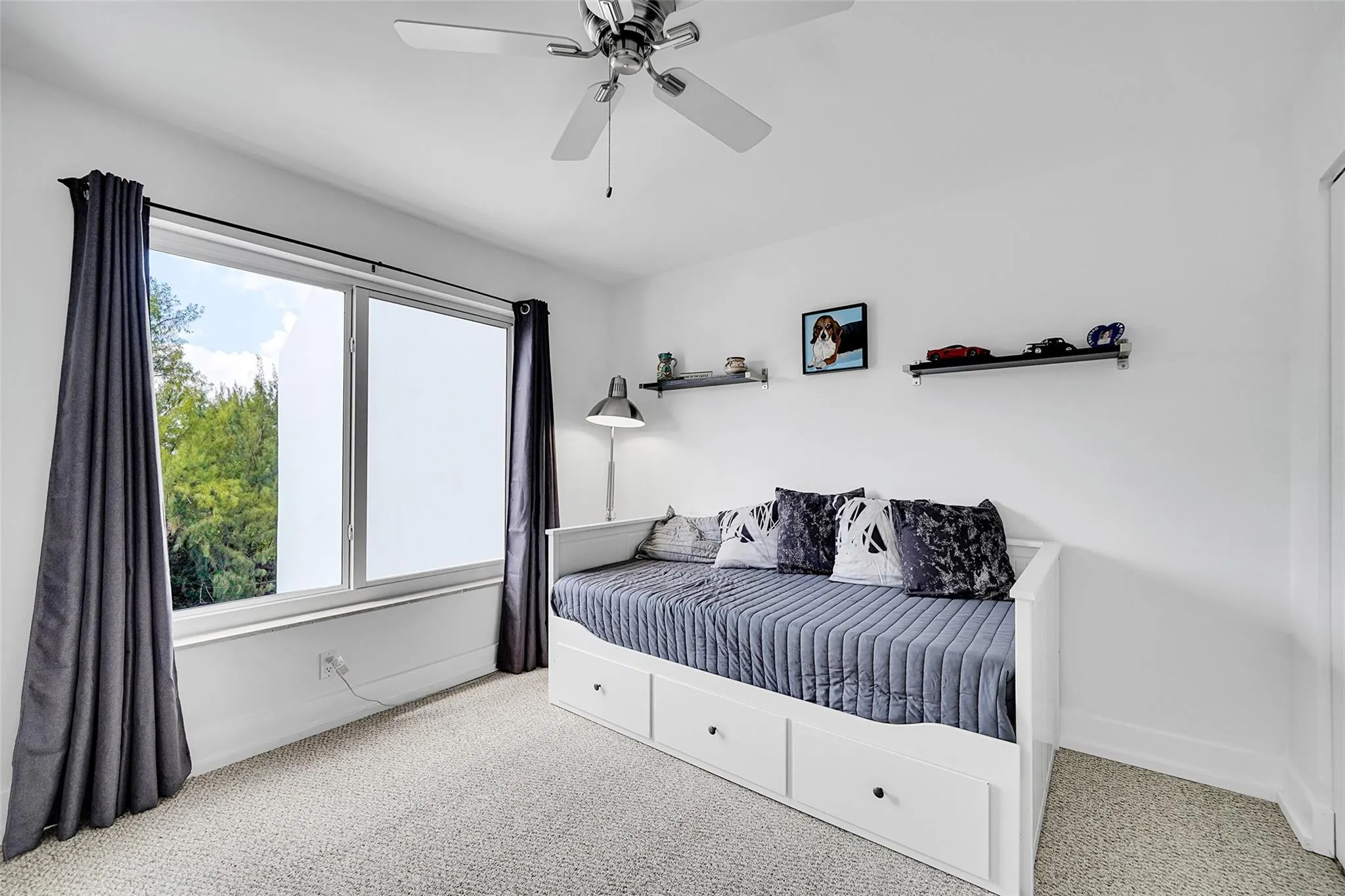 2860 NE 14th Street Cswy, #D401